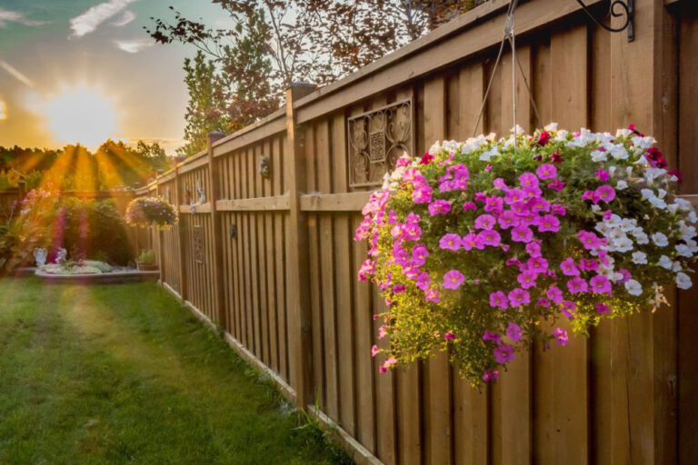 How To Keep Your Garden Fence In Working Order