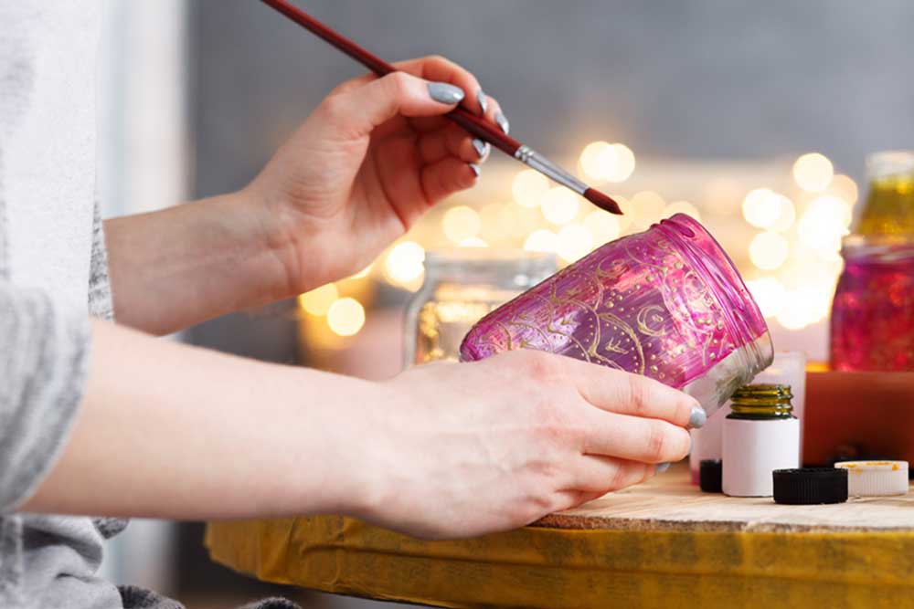 Upcycling-Crafts-to-Decor